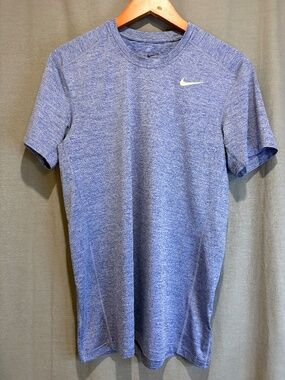 Nike Dri-Fit Shirt Mens Medium Blue Heather Short Sleeve Training Workout Fitted